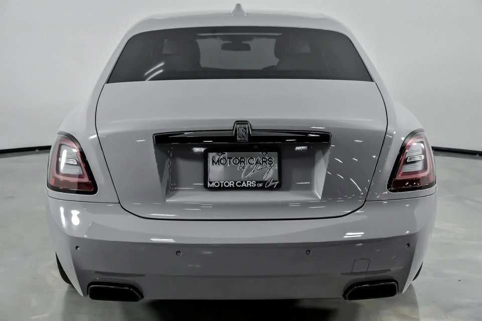 2023 Rolls-Royce Ghost Black Badge 2nd Gen - Image 11 of 20