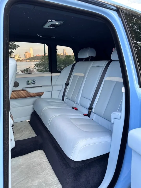 2023 Rolls-Royce Cullinan - Image 4 of 4
