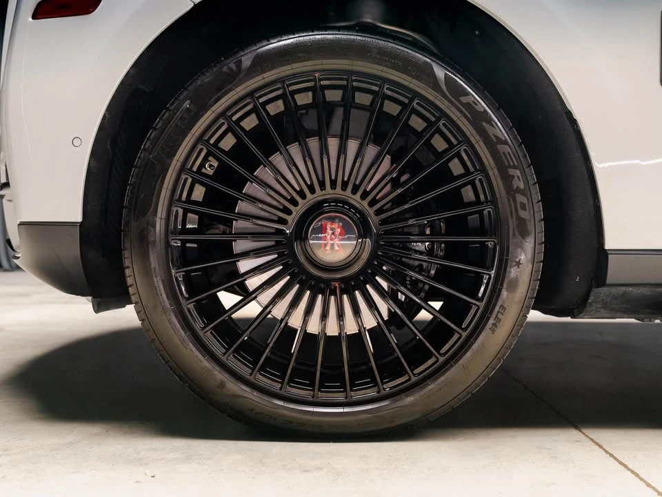 2023 Rolls-Royce Cullinan - Image 8 of 20