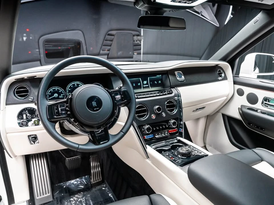 2023 Rolls-Royce Cullinan - Image 12 of 20