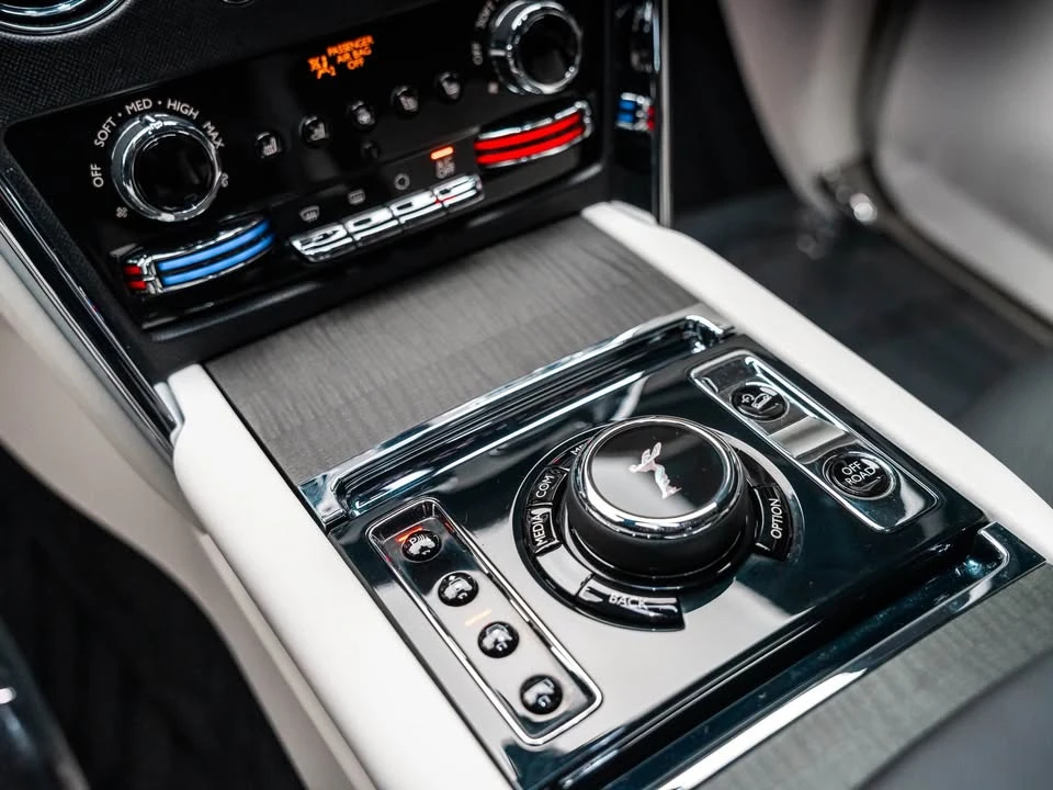 2023 Rolls-Royce Cullinan - Image 13 of 20