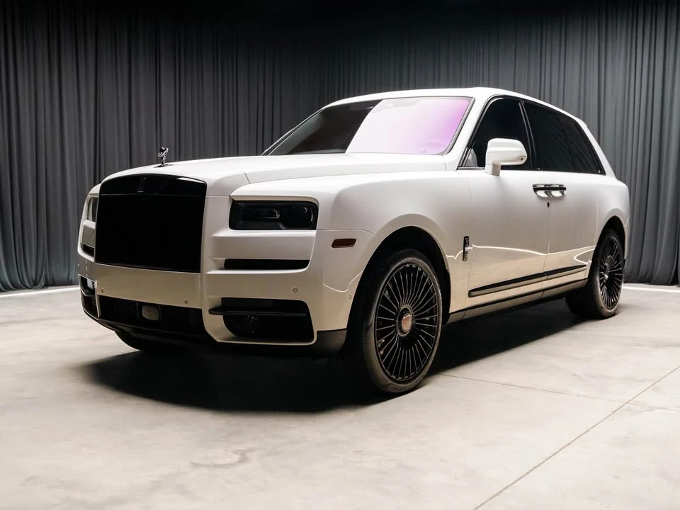 2023 Rolls-Royce Cullinan - Image 6 of 20