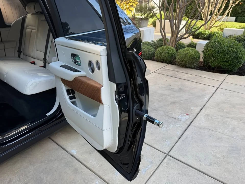 2023 Rolls-Royce Cullinan - Image 10 of 17