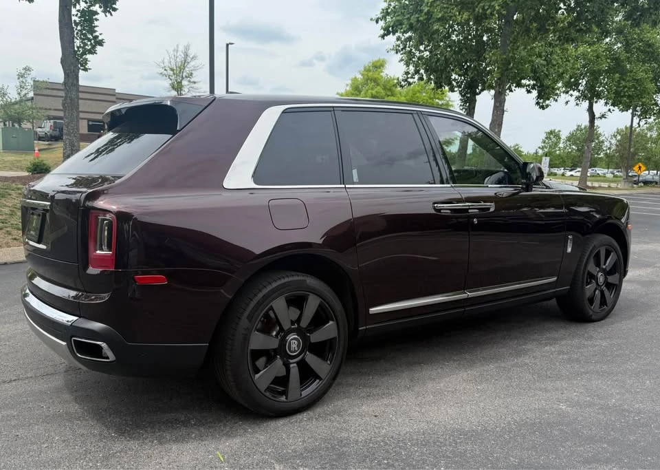 2023 Rolls-Royce Cullinan - Image 4 of 10