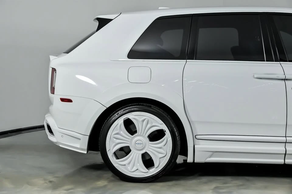 2023 Rolls-Royce Cullinan - Image 13 of 20