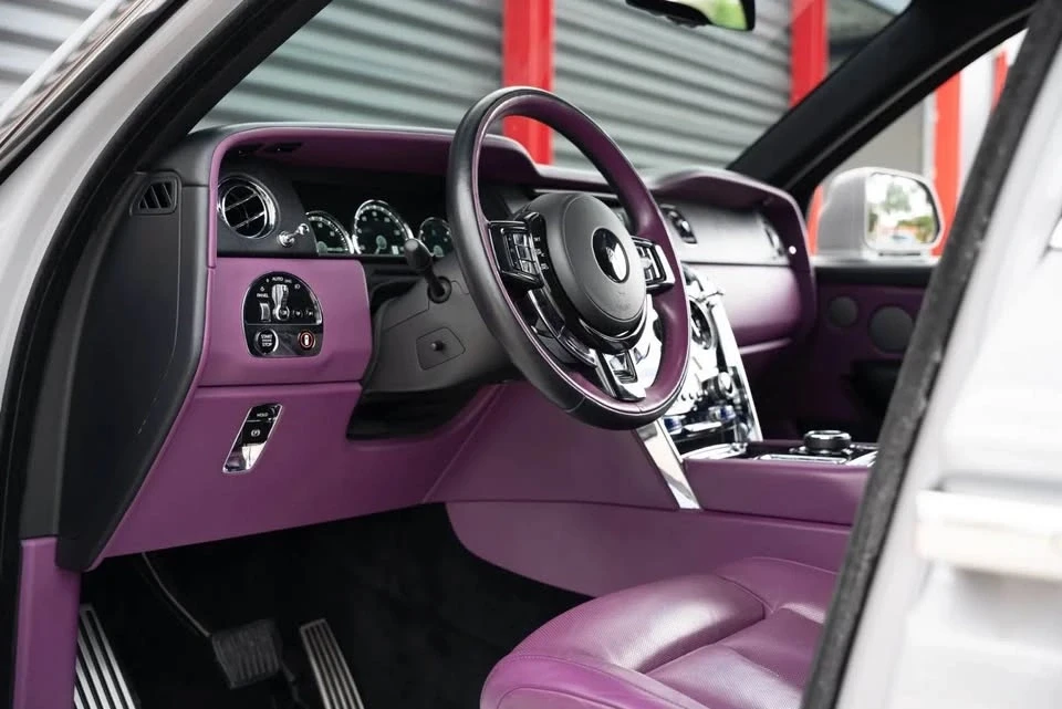 2023 Rolls-Royce Cullinan Black Badge - Image 12 of 19