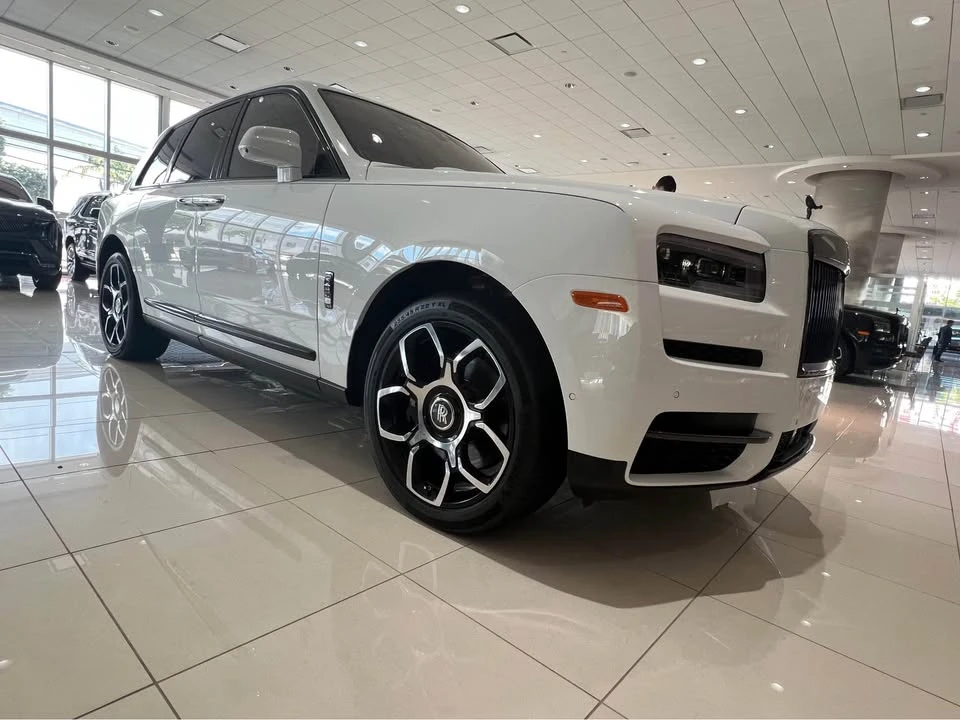 2023 Rolls-Royce Cullinan Black Badge - Image 3 of 7