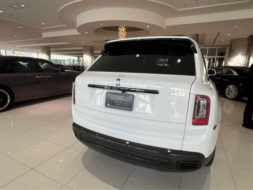 2023 Rolls-Royce Cullinan Black Badge - Image 7 of 7