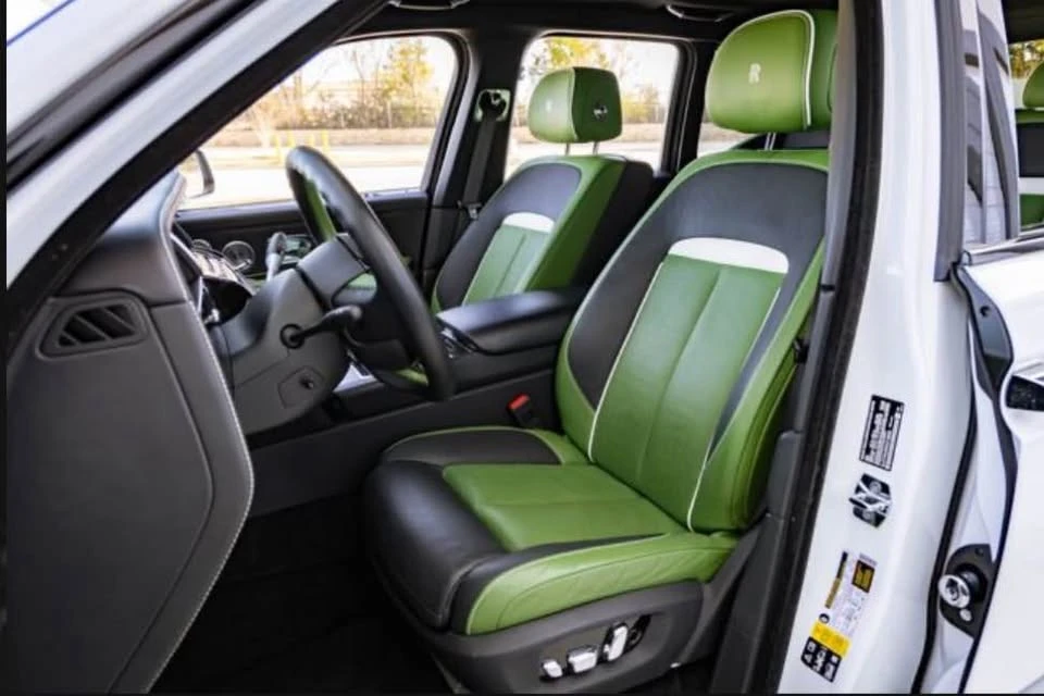 2023 Rolls-Royce Cullinan Black Badge - Image 16 of 20