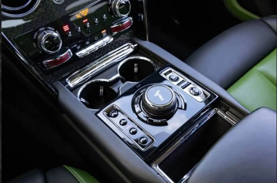 2023 Rolls-Royce Cullinan Black Badge - Image 10 of 20