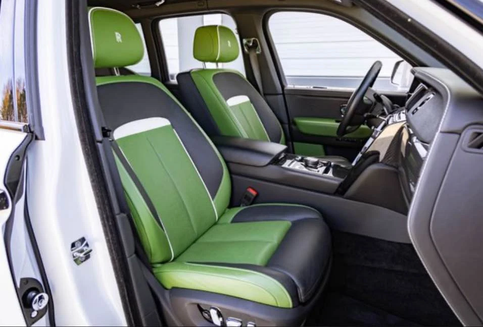 2023 Rolls-Royce Cullinan Black Badge - Image 17 of 20