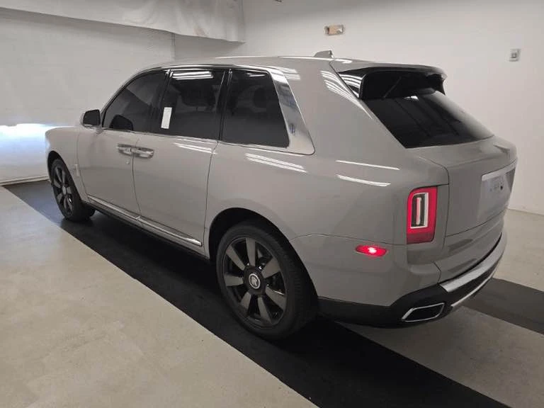 2023 Rolls-Royce Cullinan - Image 6 of 13