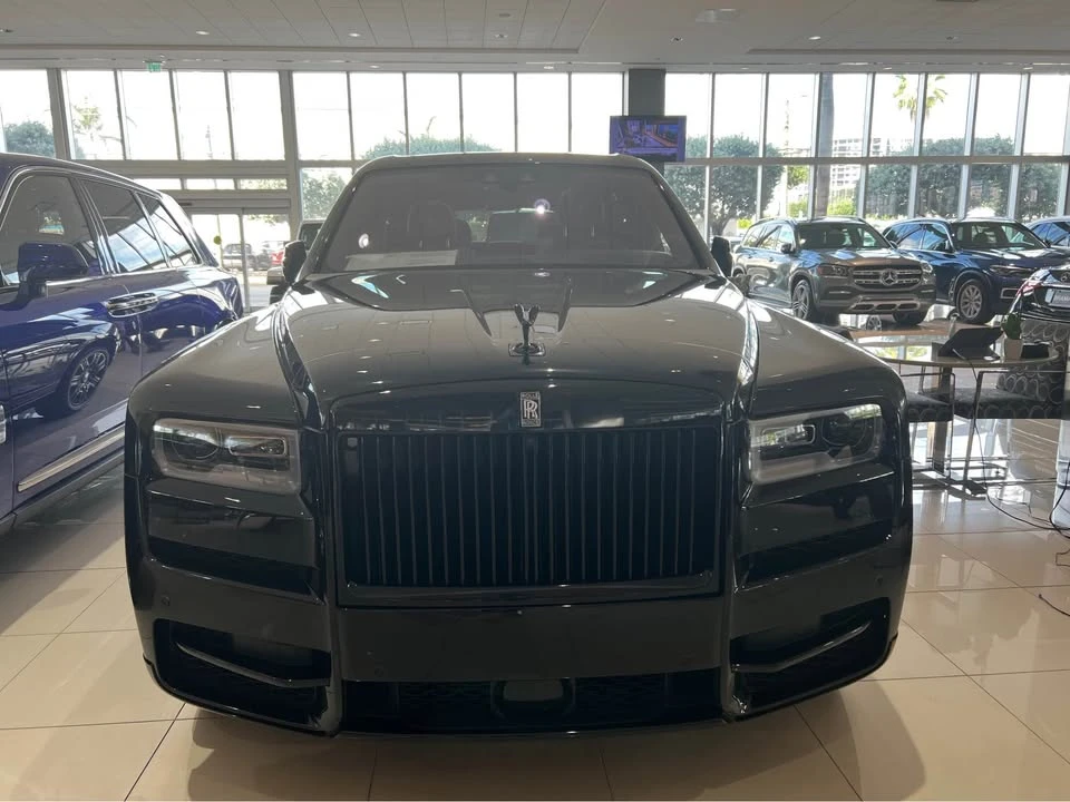 2023 Rolls-Royce Cullinan - Image 3 of 7