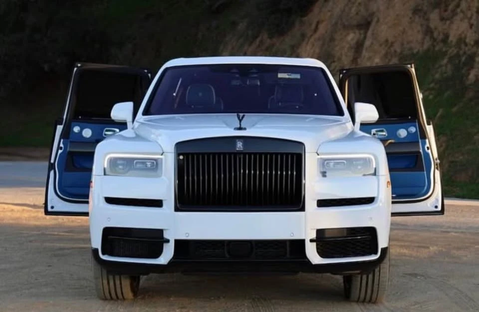 2023 Rolls-Royce Cullinan - Image 2 of 7