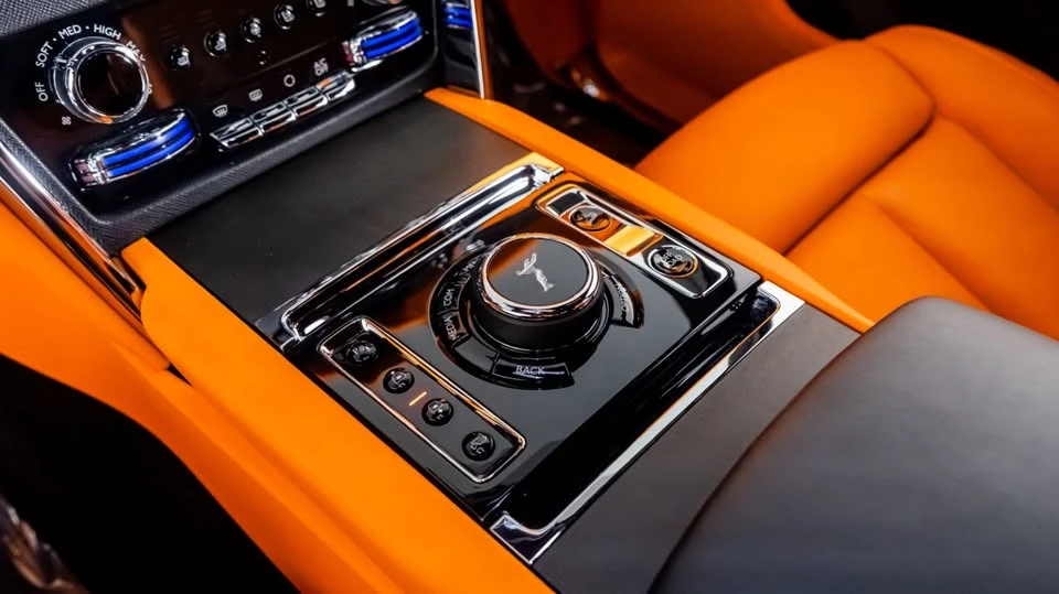 2023 Rolls-Royce Cullinan - Image 15 of 18