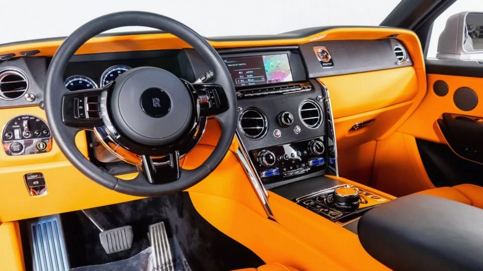 2023 Rolls-Royce Cullinan - Image 7 of 17