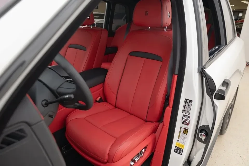 2023 Rolls-Royce Cullinan - Image 16 of 19