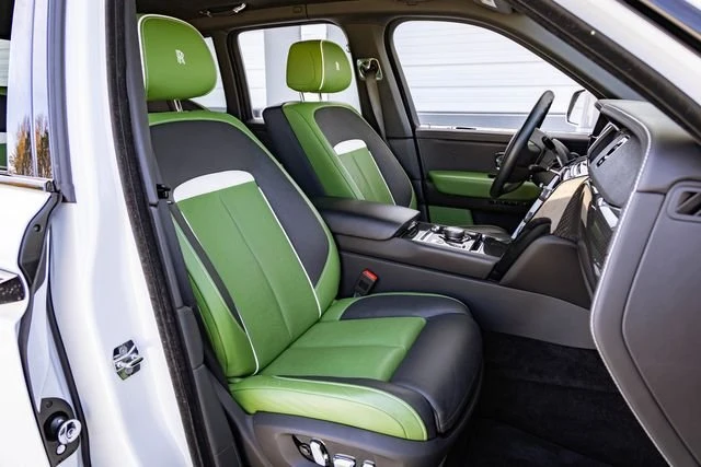 2023 Rolls-Royce Cullinan Black Badge - Image 10 of 14