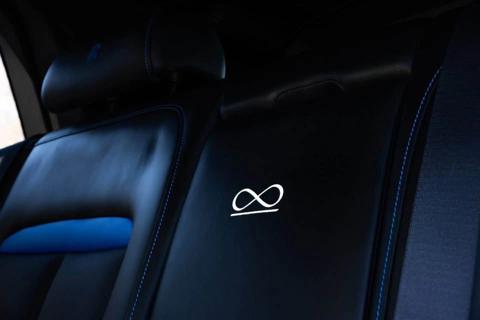 2023 Rolls-Royce Cullinan Black Badge - Image 17 of 20