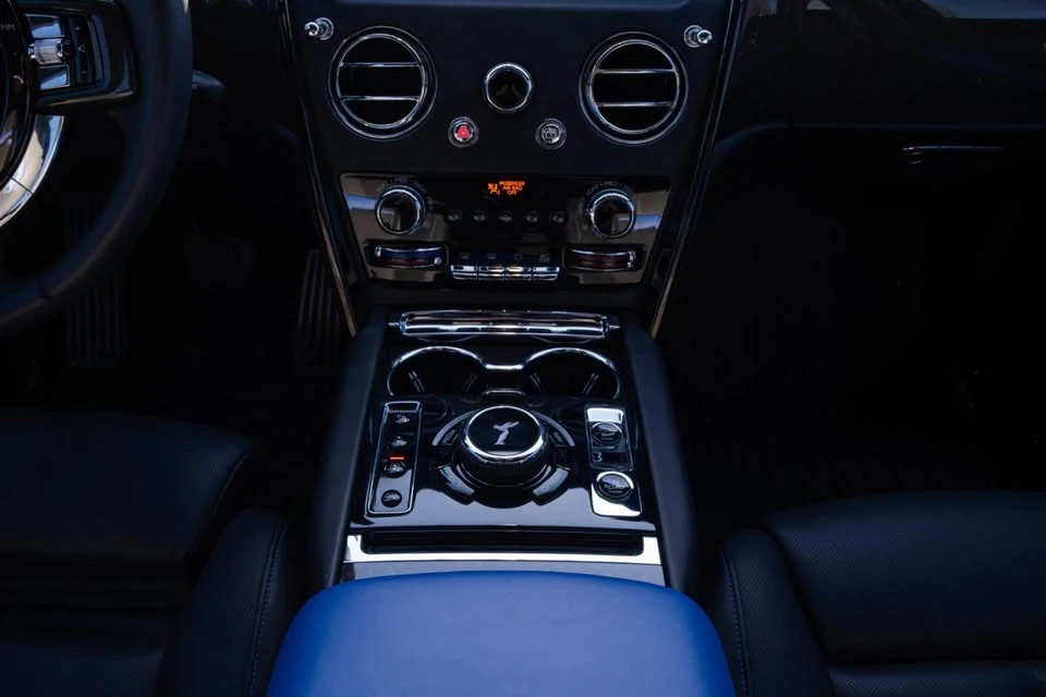 2023 Rolls-Royce Cullinan Black Badge - Image 16 of 20