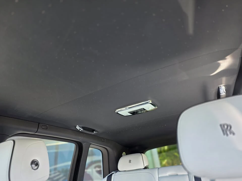 2023 Rolls-Royce Cullinan Black Badge - Image 16 of 17