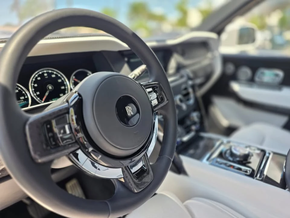 2023 Rolls-Royce Cullinan Black Badge - Image 11 of 17