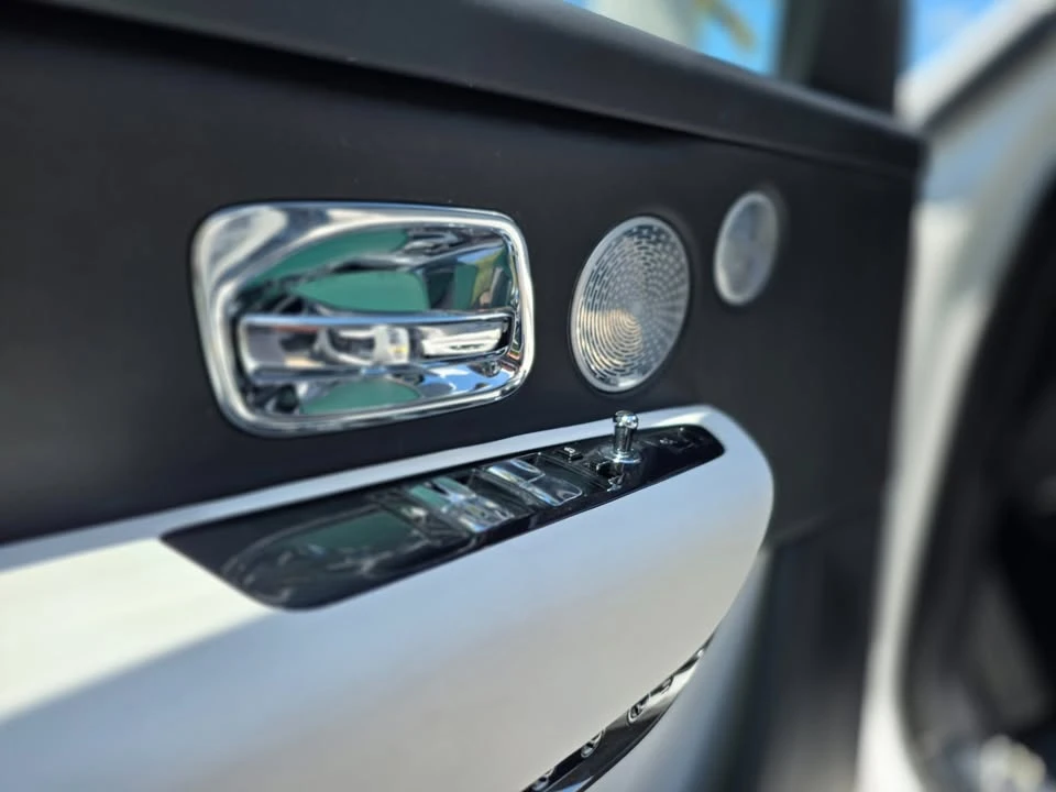 2023 Rolls-Royce Cullinan Black Badge - Image 10 of 17