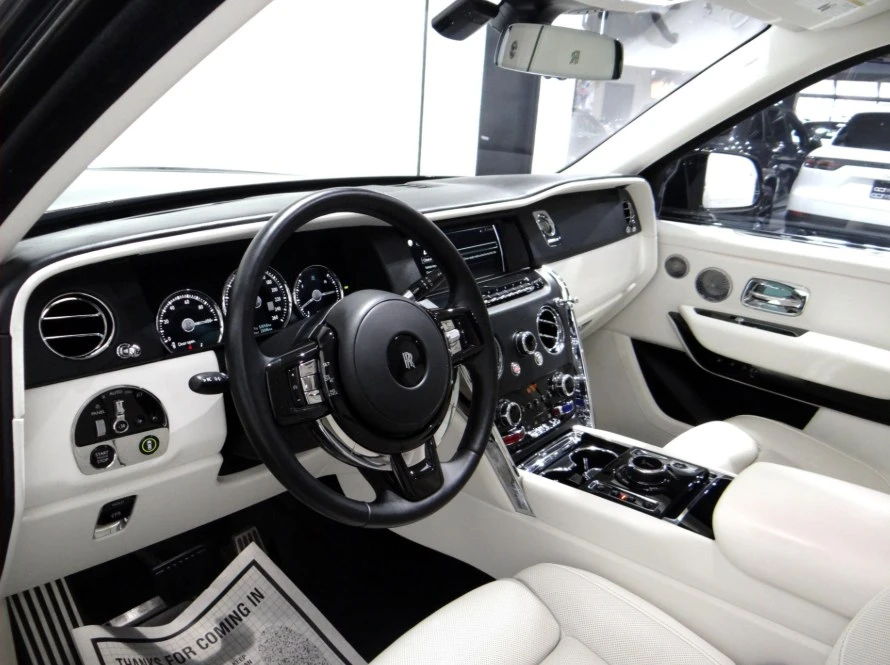 2023 Rolls-Royce Cullinan - Image 7 of 18