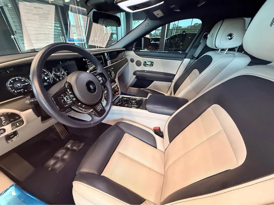 2023 Rolls-Royce Ghost 2nd Gen - Image 5 of 10