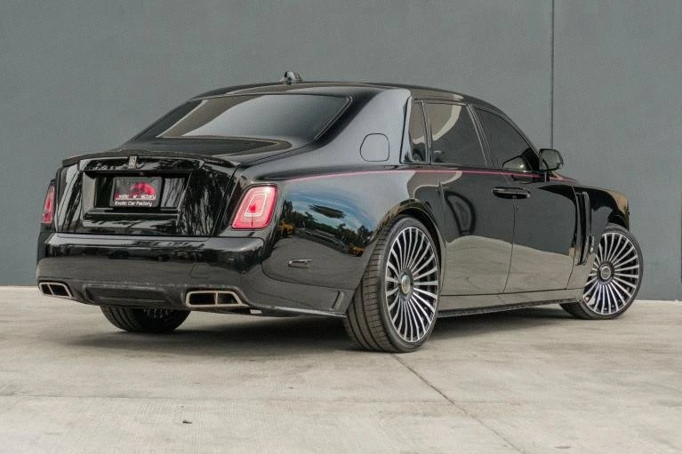 2023 Rolls-Royce Phantom VIII - Image 7 of 20