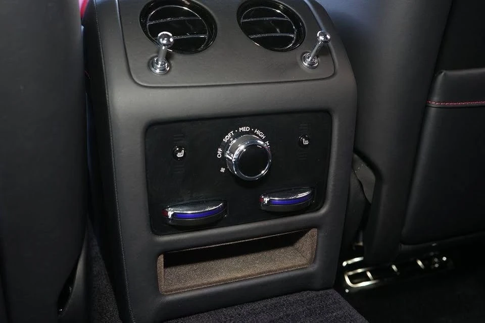 2023 Rolls-Royce Ghost Black Badge 2nd Gen - Image 10 of 19