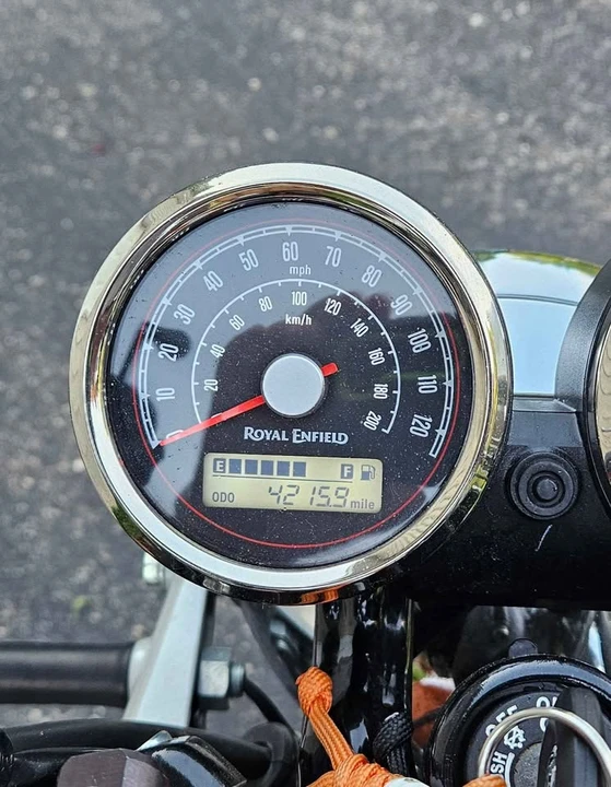 2023 Royal Enfield - Image 3 of 3