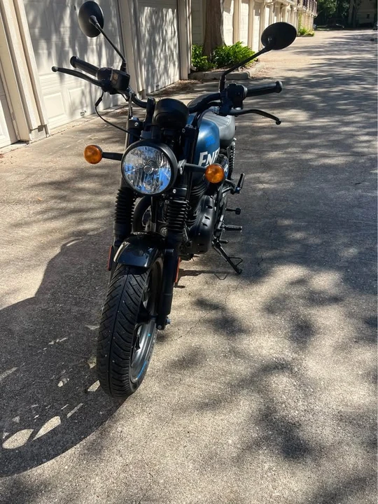 2023 Royal Enfield - Image 6 of 6