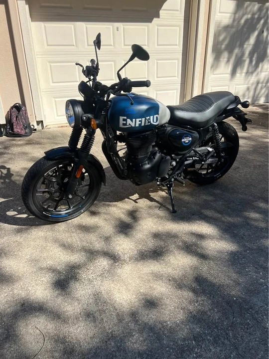2023 Royal Enfield - Image 5 of 6
