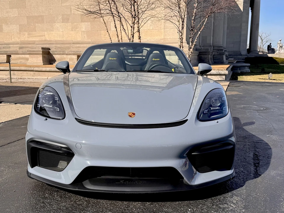 2023 Porsche - Image 3 of 31