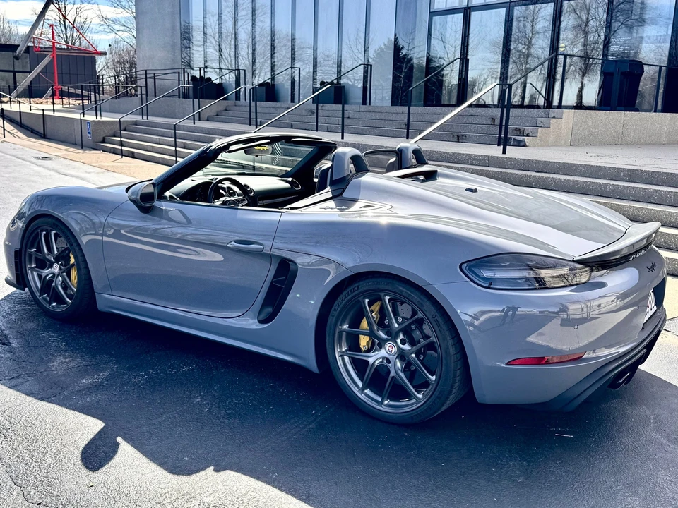 2023 Porsche - Image 6 of 31