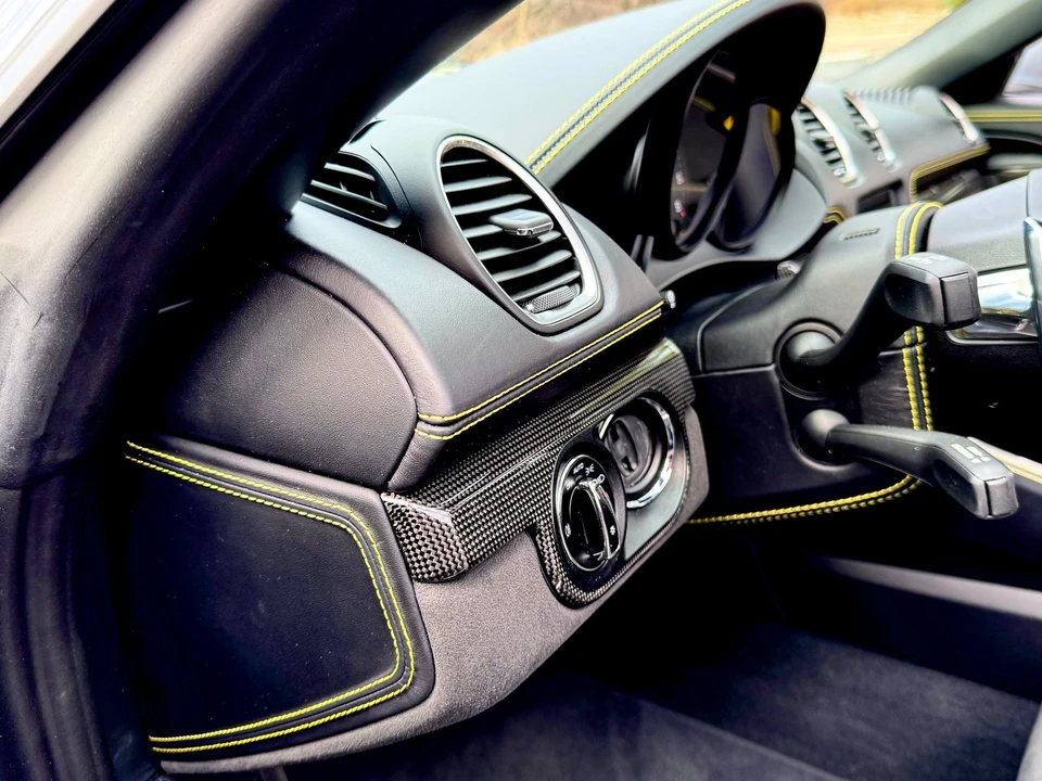2023 Porsche - Image 11 of 31