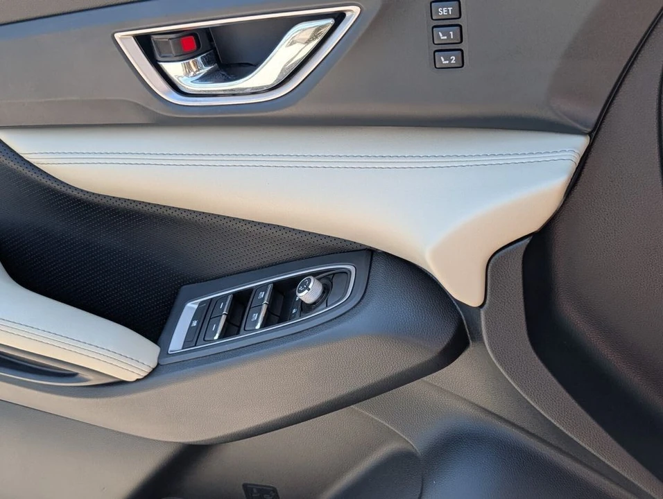 2023 Subaru - Image 28 of 29