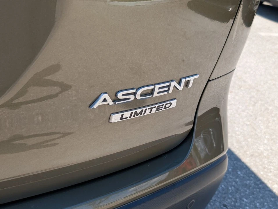 2023 Subaru - Image 16 of 29