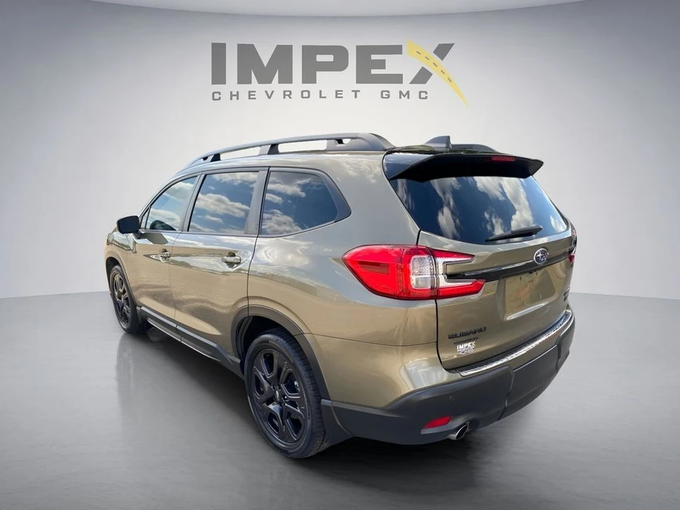 2023 Subaru - Image 3 of 31