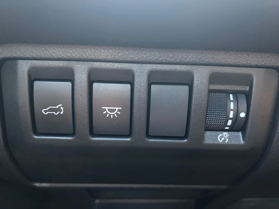 2023 Subaru - Image 20 of 31