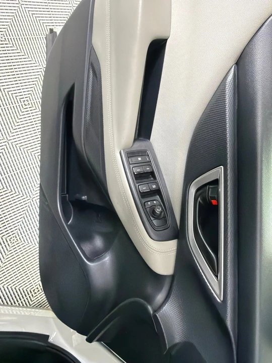 2023 Subaru Forester 5th Gen - Image 11 of 21