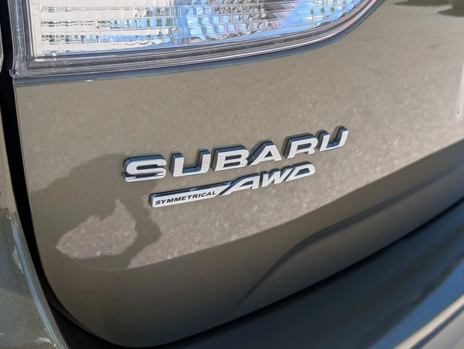 2023 Subaru Forester 5th Gen - Image 14 of 21