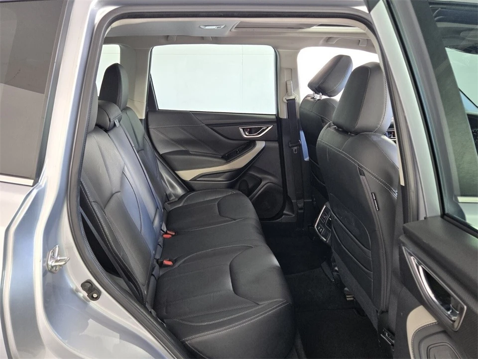 2023 Subaru Forester 5th Gen - Image 15 of 21