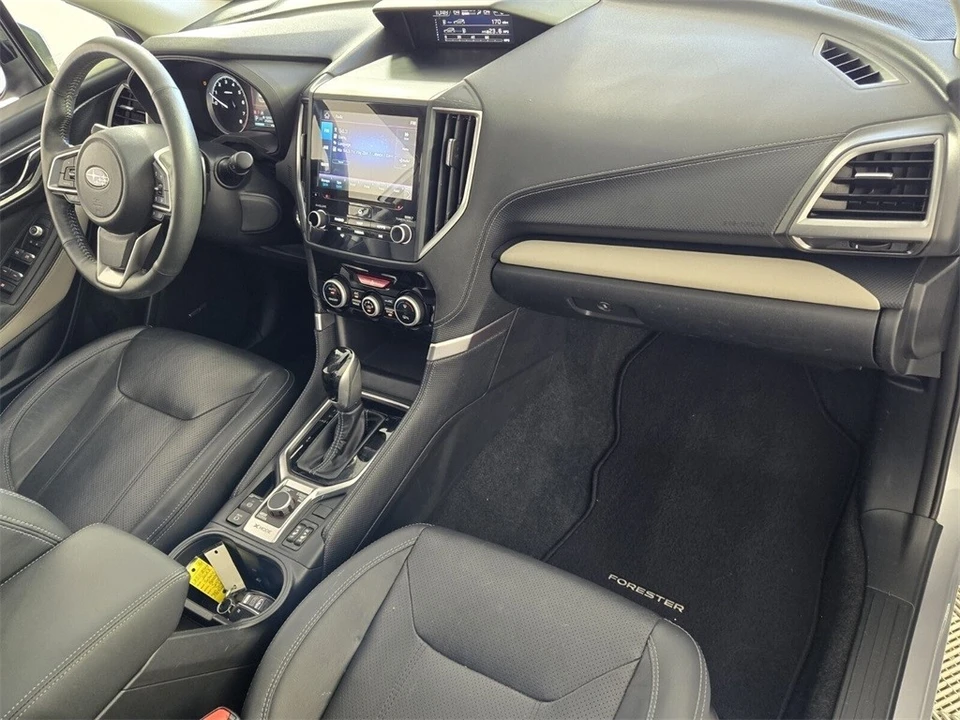 2023 Subaru Forester 5th Gen - Image 16 of 21