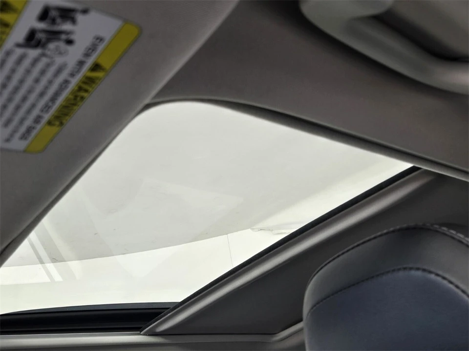 2023 Subaru Forester 5th Gen - Image 11 of 12