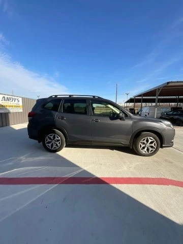 2023 Subaru Forester 5th Gen - Image 14 of 31