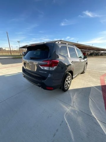 2023 Subaru Forester 5th Gen - Image 11 of 31