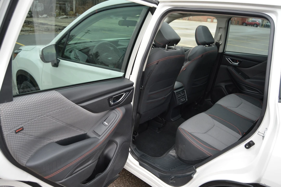 2023 Subaru Forester 5th Gen - Image 15 of 21