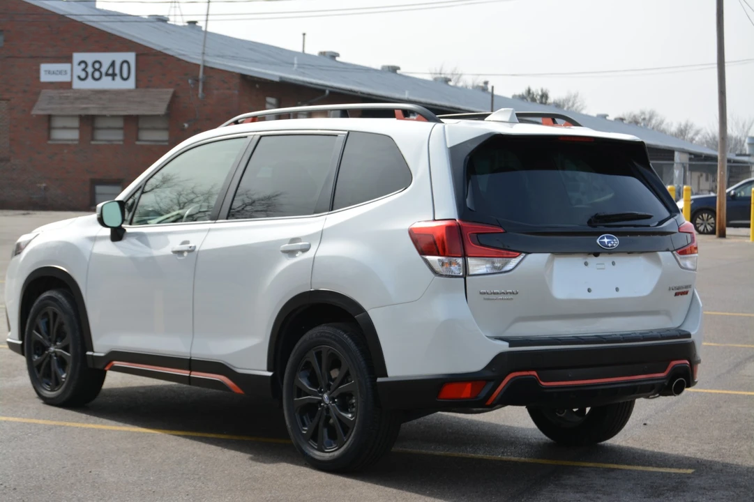 2023 Subaru Forester 5th Gen - Image 5 of 21